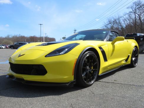 Used 2016 Chevrolet Corvette Z06 w/ 2LZ Preferred Equipment Group RWD image 1