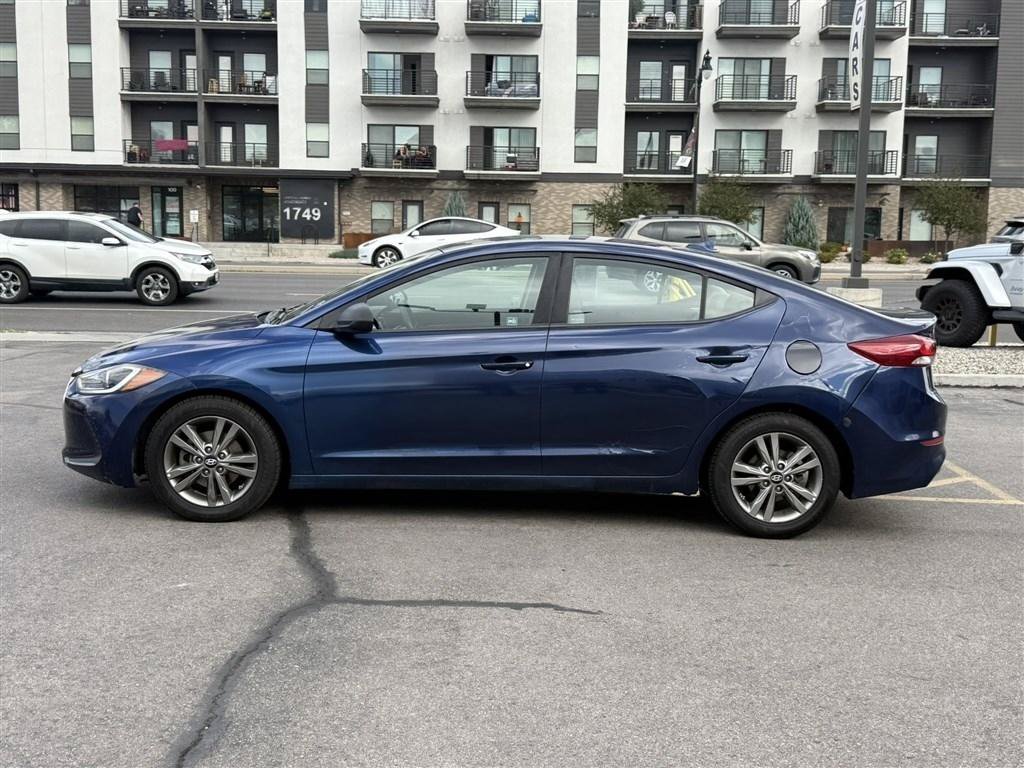 Used 2018 Hyundai Elantra SEL FWD image 3