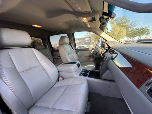 Used 2011 Chevrolet Silverado 2500 LTZ w/ LTZ Plus Package AWD/4WD image 13