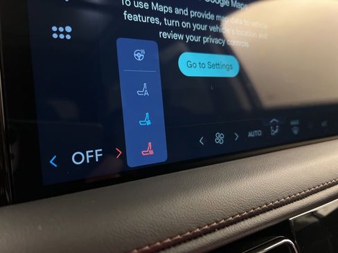 Used 2026 Lincoln Aviator Reserve image 13