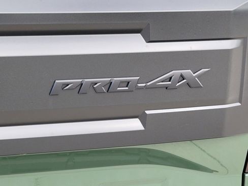 New 2026 Nissan Frontier PRO-4X w/ Pro-4x Convenience Package image 10