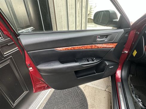 Used 2012 Subaru Outback 3.6R Limited AWD/4WD image 54