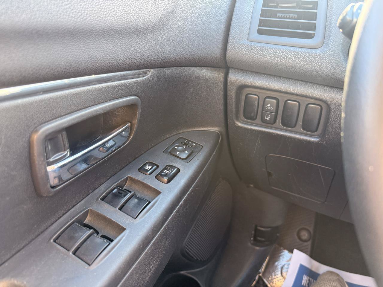 Used 2022 Mitsubishi Outlander Sport ES FWD image 18