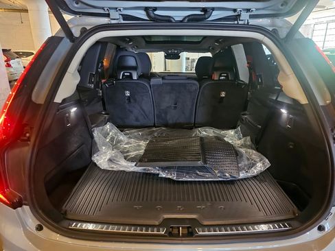 Used 2026 Volvo XC90 B6 Plus w/ Protection Package AWD/4WD image 7