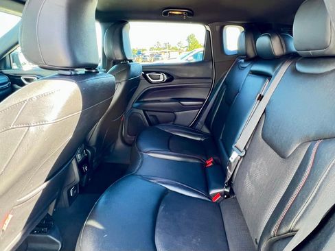 Used 2024 Jeep Compass Trailhawk image 22