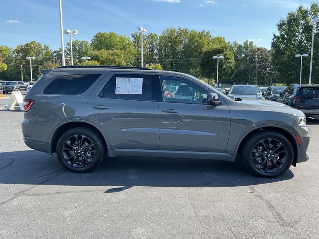 Used 2025 Dodge Durango R/T w/ Blacktop Package AWD/4WD image 7
