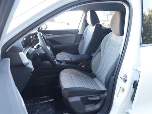 New 2025 Volkswagen Tiguan S image 8