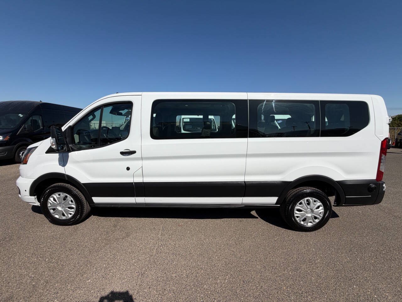 Used 2024 Ford Transit 350 XLT RWD image 10