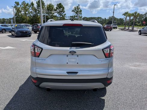 Used 2017 Ford Escape Titanium FWD image 5