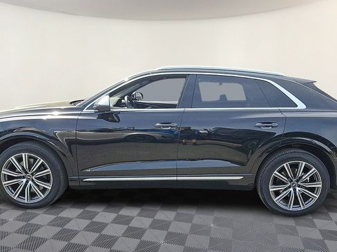 Used 2023 Audi SQ8 Prestige AWD/4WD image 5