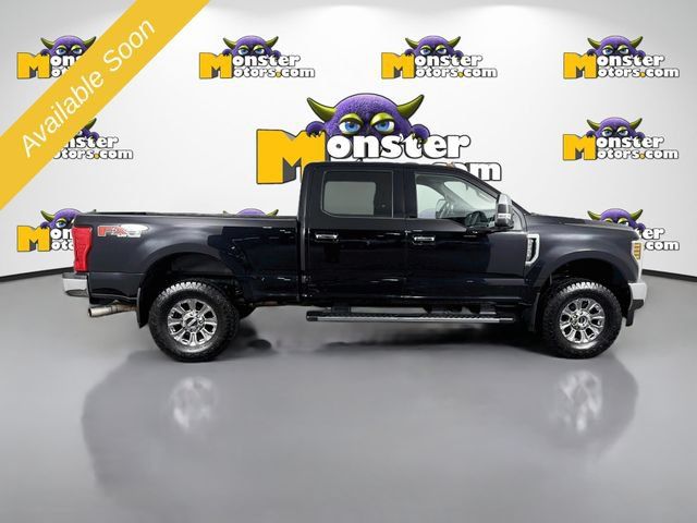 Used 2019 Ford F250 XLT w/ XLT Premium Package AWD/4WD image 4