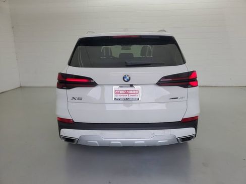 Used 2024 BMW X5 sDrive40i w/ Premium Package RWD image 6