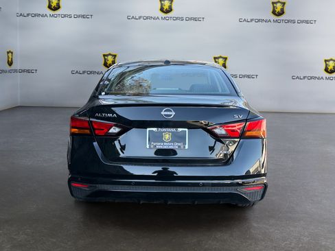 Used 2024 Nissan Altima 2.5 SV AWD/4WD image 4