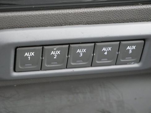 Used 2025 Chevrolet Silverado 2500 ZR2 w/ Technology Package image 43