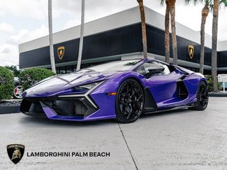 Used 2024 Lamborghini Revuelto image 1