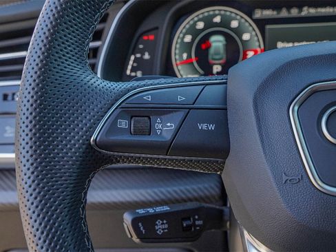 Used 2024 Audi SQ8 Prestige image 22