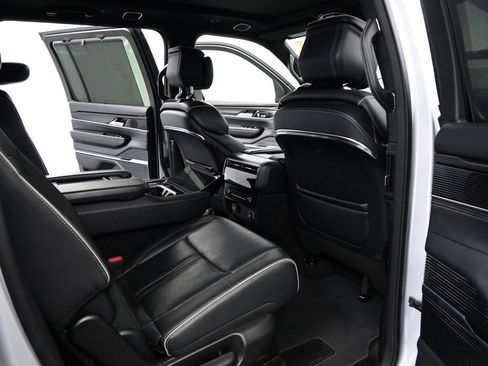 Used 2024 Jeep Grand Wagoneer Series II w/ Quick Order Packagew 28T image 19