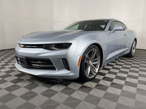 Used 2017 Chevrolet Camaro LT w/ RS Package image 5