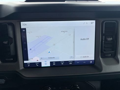 Used 2024 Ford Bronco Outer Banks image 28