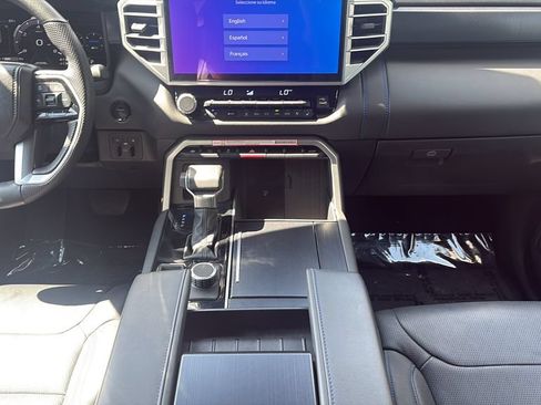 Used 2025 Toyota Tundra Platinum AWD/4WD image 15