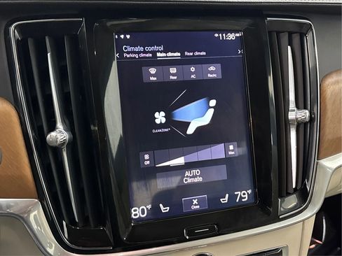 Used 2017 Volvo S90 T6 Inscription w/ Vision Package image 39