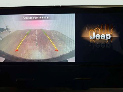 Used 2025 Jeep Wrangler Unlimited Rubicon 4xe w/ Convenience Group image 39