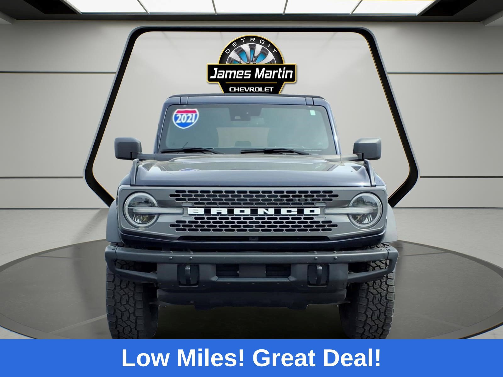 Used 2021 Ford Bronco Badlands AWD/4WD image 2