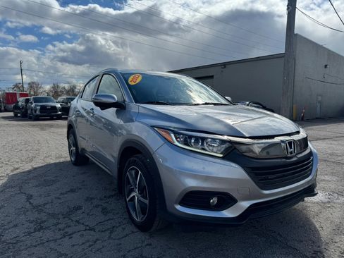 Used 2022 Honda HR-V EX-L image 3