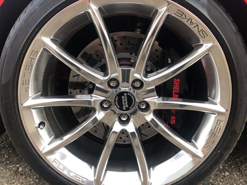 Used 2007 Ford Mustang Shelby GT500 RWD image 12