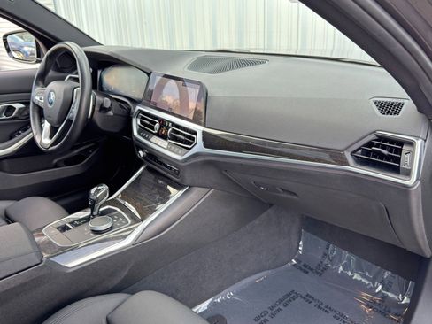 Used 2021 BMW 330i Sedan w/ Convenience Package image 14
