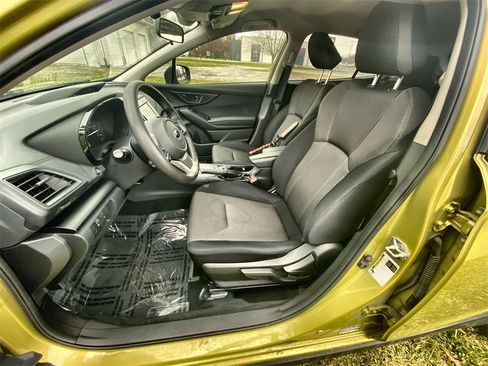 Used 2023 Subaru Crosstrek 2.0i image 13