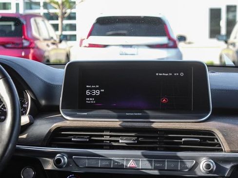 Used 2022 Kia Telluride SX w/ SX Prestige Package AWD/4WD image 18