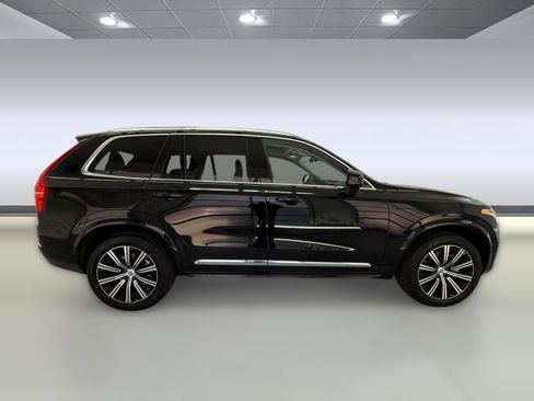 Used 2025 Volvo XC90 B6 Plus image 7