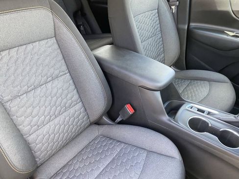 Used 2019 Chevrolet Equinox LT FWD image 15