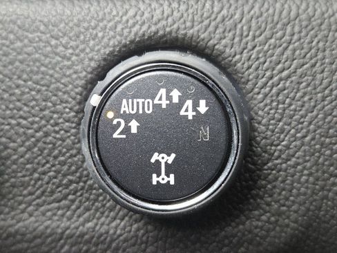 Used 2021 GMC Canyon AT4 w/ Driver Alert Package image 13