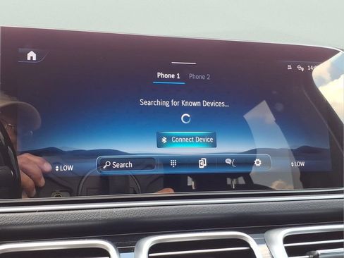 Used 2024 Mercedes-Benz GLE 450 4MATIC image 7
