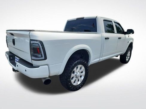 Used 2017 RAM 2500 Tradesman w/ Chrome Appearance Group AWD/4WD image 5
