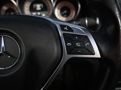 Used 2017 Mercedes-Benz E 400 Cabriolet image 37