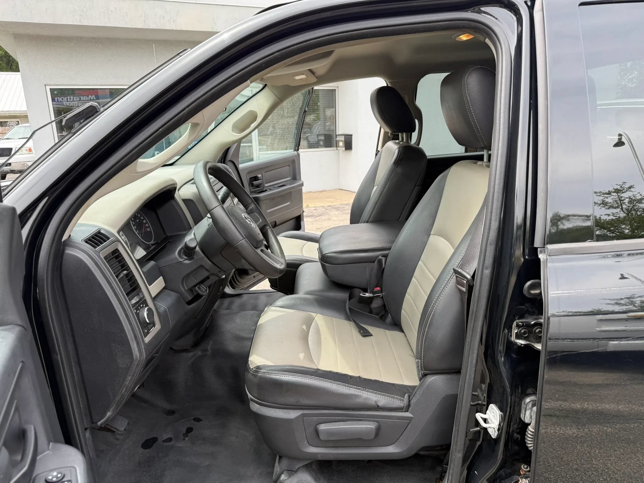 Used 2012 RAM 1500 Tradesman AWD/4WD image 7
