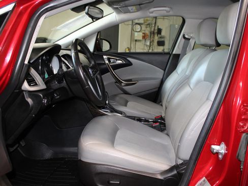 Used 2015 Buick Verano w/ Comfort Package FWD image 8