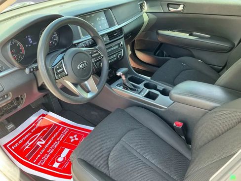 Used 2019 Kia Optima LX image 13