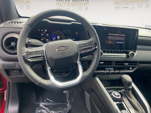 New 2026 Chevrolet Colorado Trail Boss AWD/4WD image 10