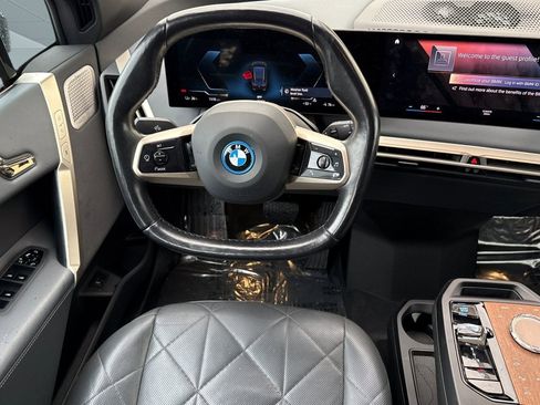 Used 2022 BMW iX xDrive50 w/ Premium Package image 29