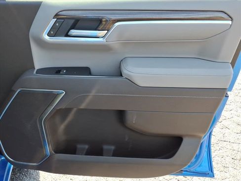 Used 2026 Chevrolet Silverado 1500 LT w/ Leather Package AWD/4WD image 15