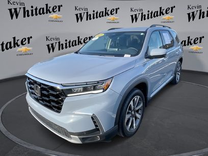 Used 2025 Honda Pilot Touring