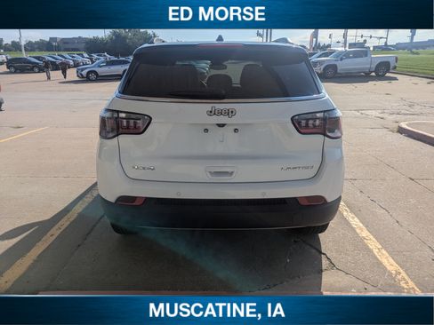 Used 2024 Jeep Compass Limited AWD/4WD image 4