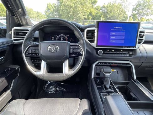 Used 2024 Toyota Tundra Platinum AWD/4WD image 17