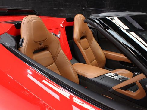 Used 2019 Chevrolet Corvette Stingray Convertible w/ 2LT Preferred Equipment Group image 48