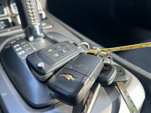 Used 2015 Chevrolet Camaro SS image 33