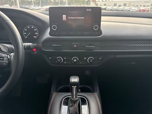Used 2023 Honda HR-V Sport image 17